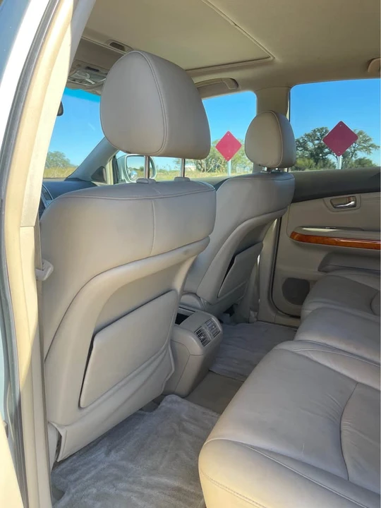 2009 Lexus RX 3rd Gen - Image 8 of 16