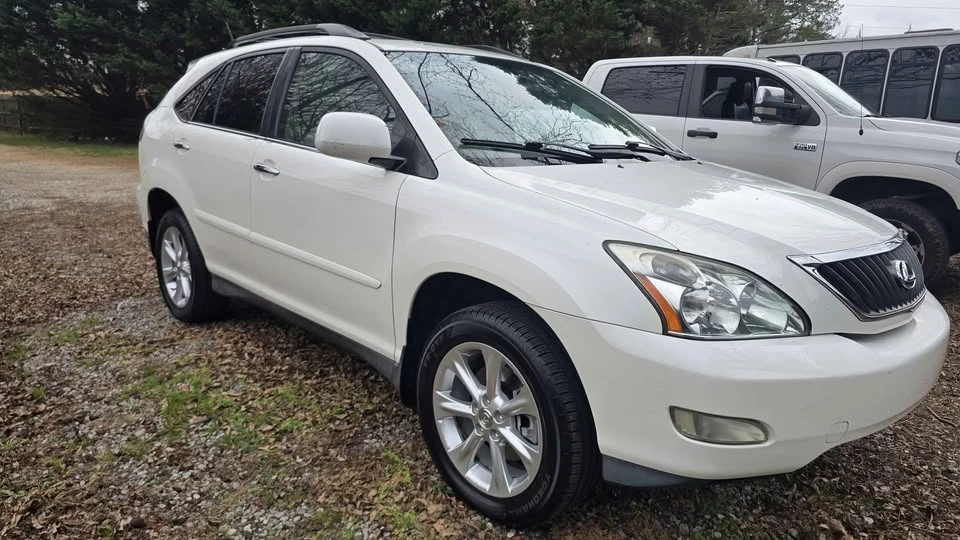 2009 Lexus RX 3rd Gen - Image 12 of 19