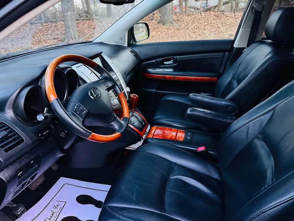 2009 Lexus RX 2nd Gen - Image 15 of 19