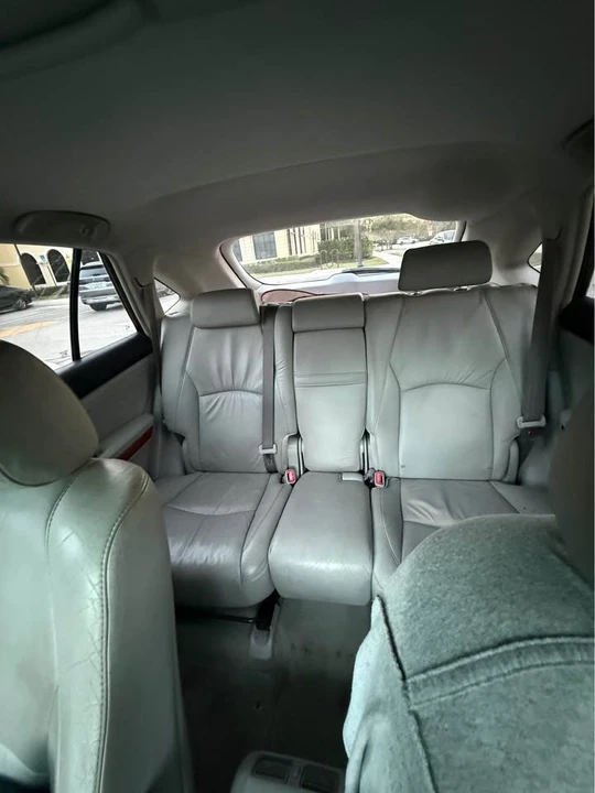 2009 Lexus RX 2nd Gen - Image 5 of 13