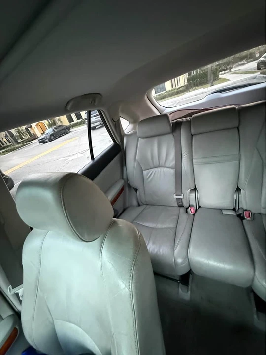2009 Lexus RX 2nd Gen - Image 7 of 13