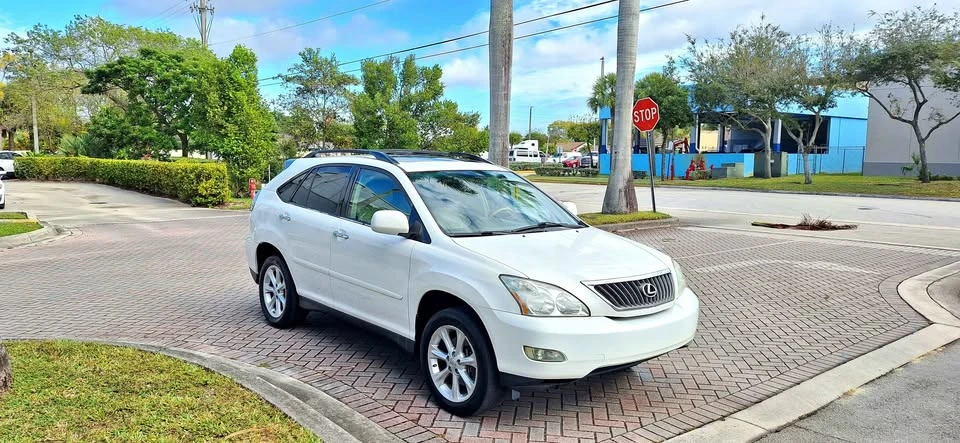 2009 Lexus RX 3rd Gen - Image 4 of 10