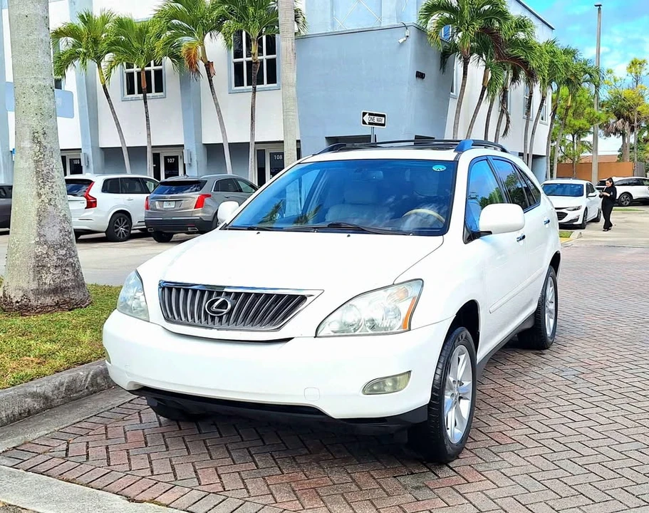 2009 Lexus RX 3rd Gen - Image 2 of 10
