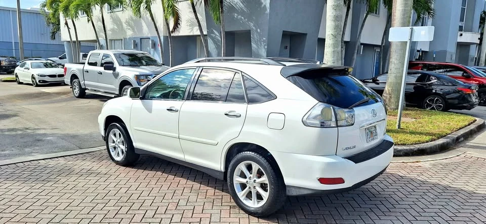 2009 Lexus RX 3rd Gen - Image 5 of 10
