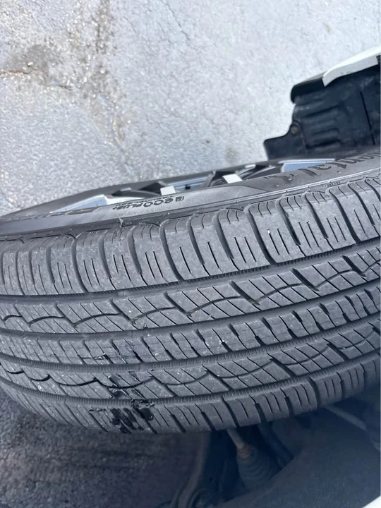 2009 Lexus RX 2nd Gen - Image 6 of 17