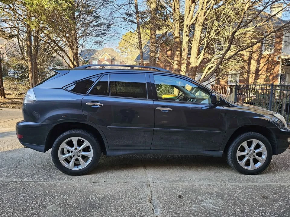 2009 Lexus RX 2nd Gen - Image 2 of 8