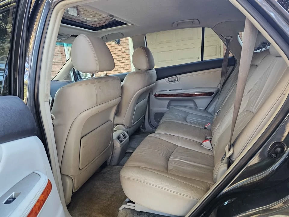 2009 Lexus RX 2nd Gen - Image 6 of 8