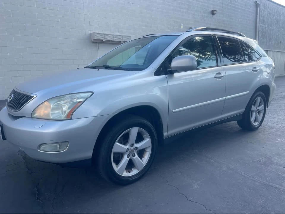 2009 Lexus RX 3rd Gen - Image 2 of 12