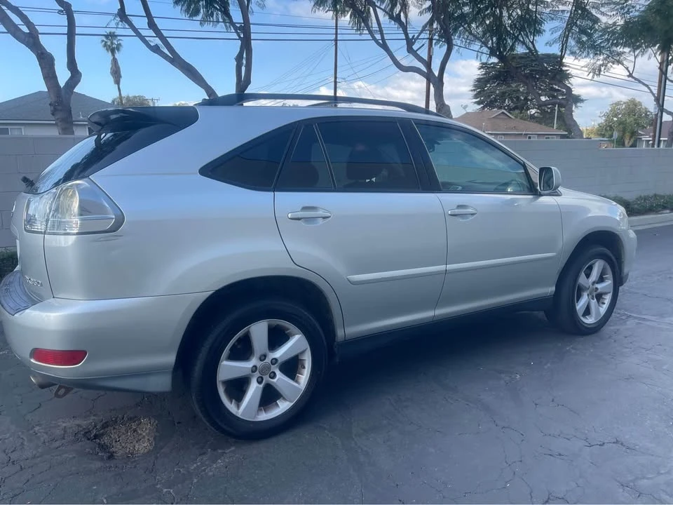 2009 Lexus RX 3rd Gen - Image 3 of 12