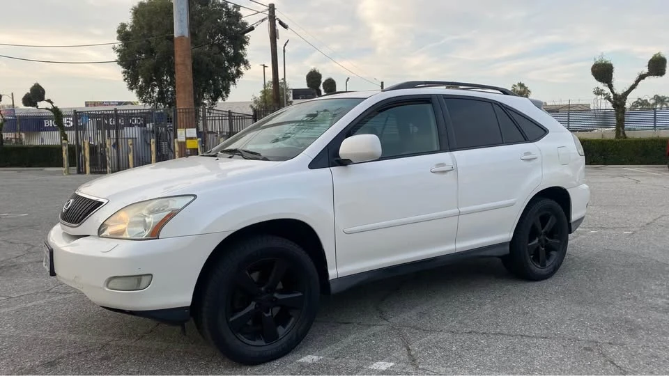 2009 Lexus RX 2nd Gen - Image 7 of 11