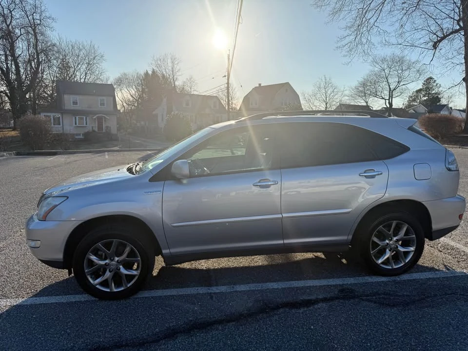 2009 Lexus RX 2nd Gen - Image 10 of 11