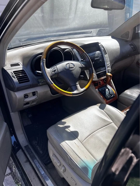 2009 Lexus RX 2nd Gen - Image 7 of 9