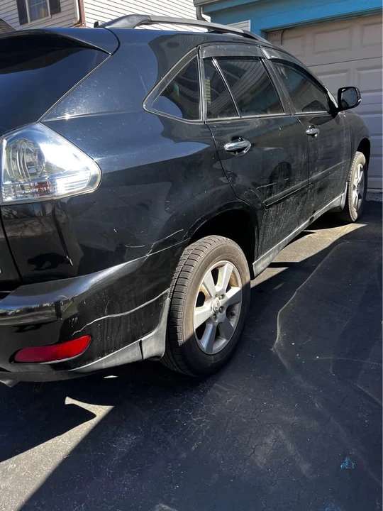 2009 Lexus RX 2nd Gen - Image 2 of 9