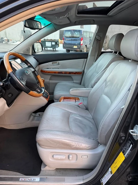 2009 Lexus RX 2nd Gen - Image 8 of 19