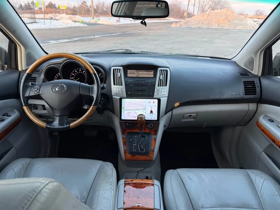 2009 Lexus RX 2nd Gen - Image 12 of 19