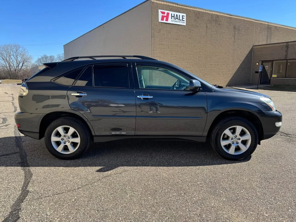 2009 Lexus RX 2nd Gen - Image 5 of 20