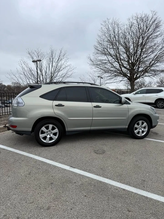 2009 Lexus RX 2nd Gen - Image 5 of 19