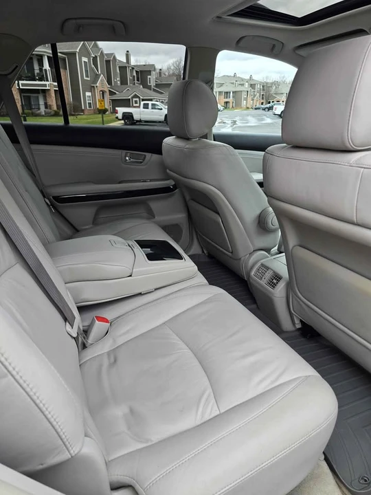 2009 Lexus RX 2nd Gen - Image 11 of 19