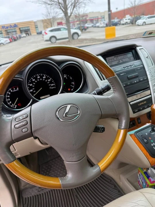 2009 Lexus RX 2nd Gen - Image 10 of 19