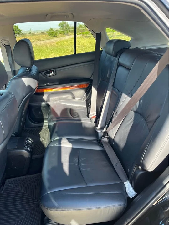 2009 Lexus RX 2nd Gen - Image 10 of 15