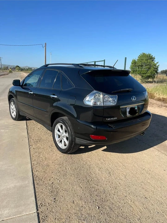 2009 Lexus RX 2nd Gen - Image 4 of 15