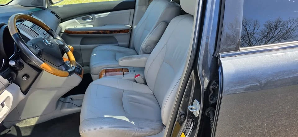 2009 Lexus RX 2nd Gen - Image 11 of 18