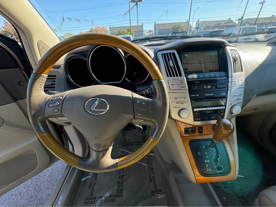 2009 Lexus RX 2nd Gen - Image 12 of 16