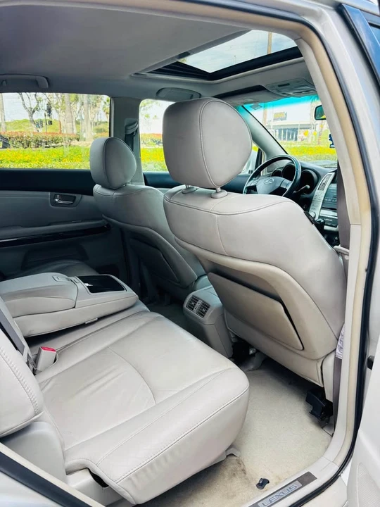 2009 Lexus RX 2nd Gen - Image 6 of 17