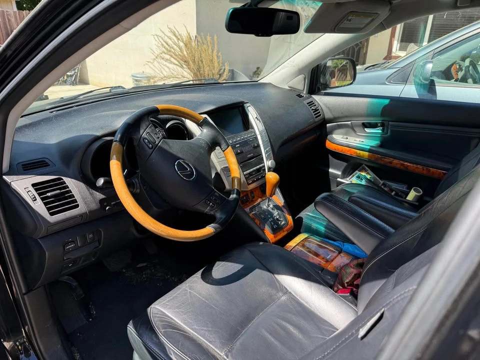2009 Lexus RX 2nd Gen - Image 2 of 4