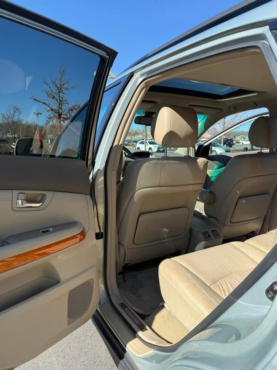 2009 Lexus RX 2nd Gen - Image 18 of 19