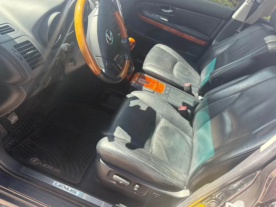 2009 Lexus RX 2nd Gen - Image 11 of 19