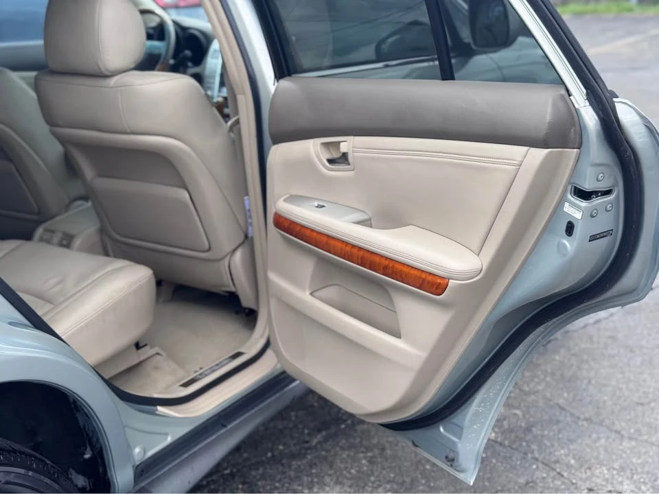 2009 Lexus RX 2nd Gen - Image 14 of 20
