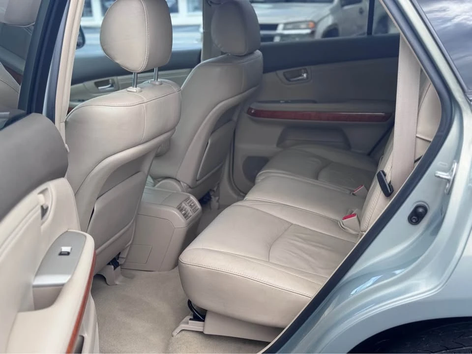 2009 Lexus RX 2nd Gen - Image 11 of 20