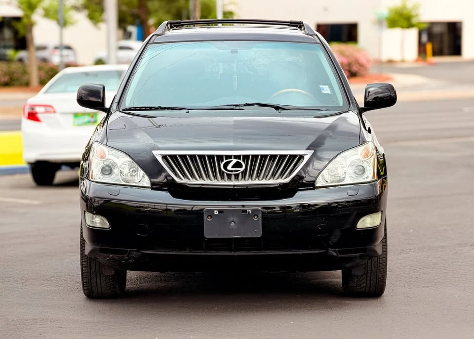 2009 Lexus RX 2nd Gen - Image 3 of 20