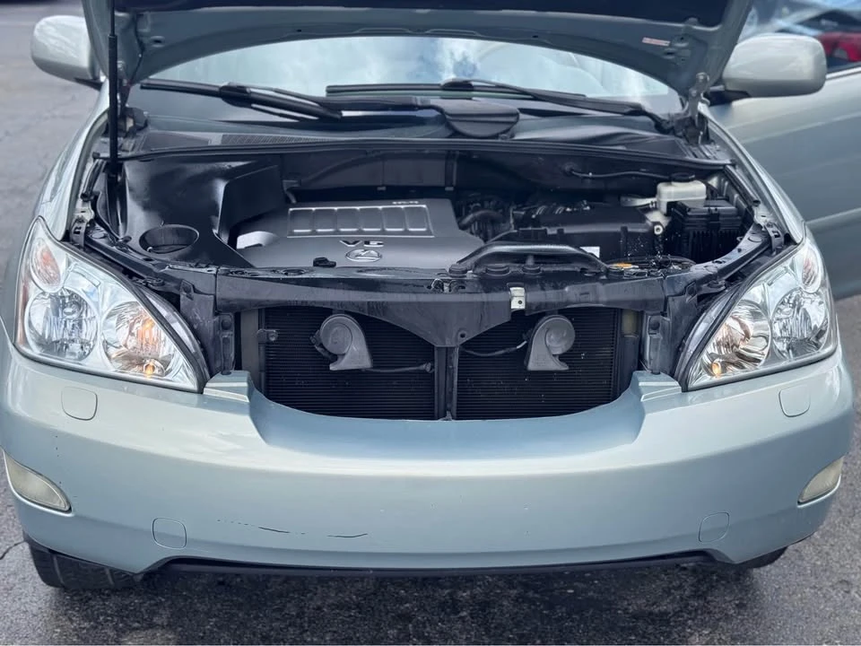 2009 Lexus RX 2nd Gen - Image 18 of 20