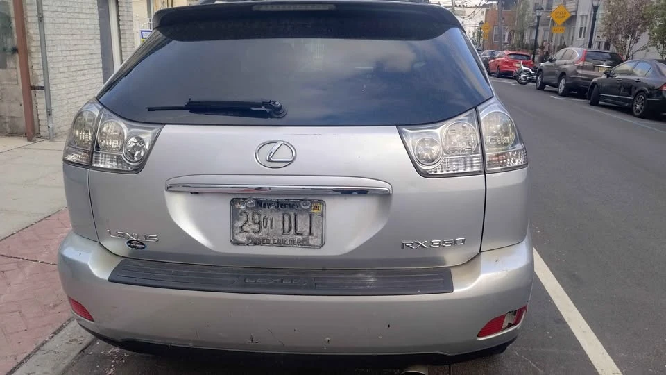 2009 Lexus RX 2nd Gen - Image 6 of 6