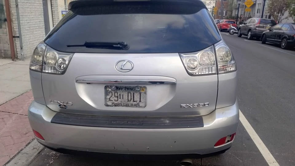 2009 Lexus RX 2nd Gen - Image 5 of 6