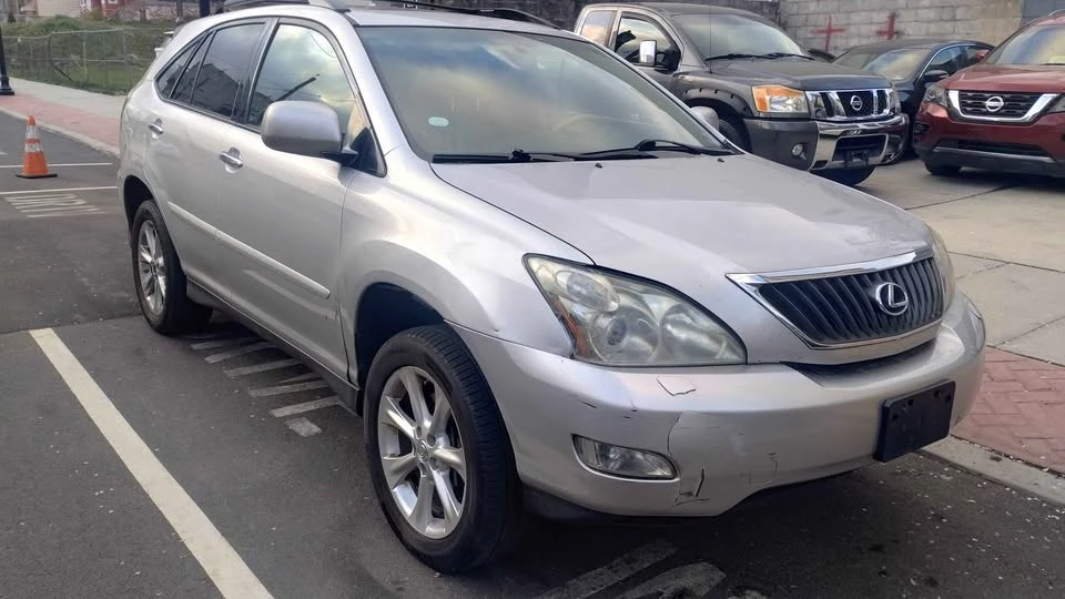 2009 Lexus RX 2nd Gen - Image 3 of 6