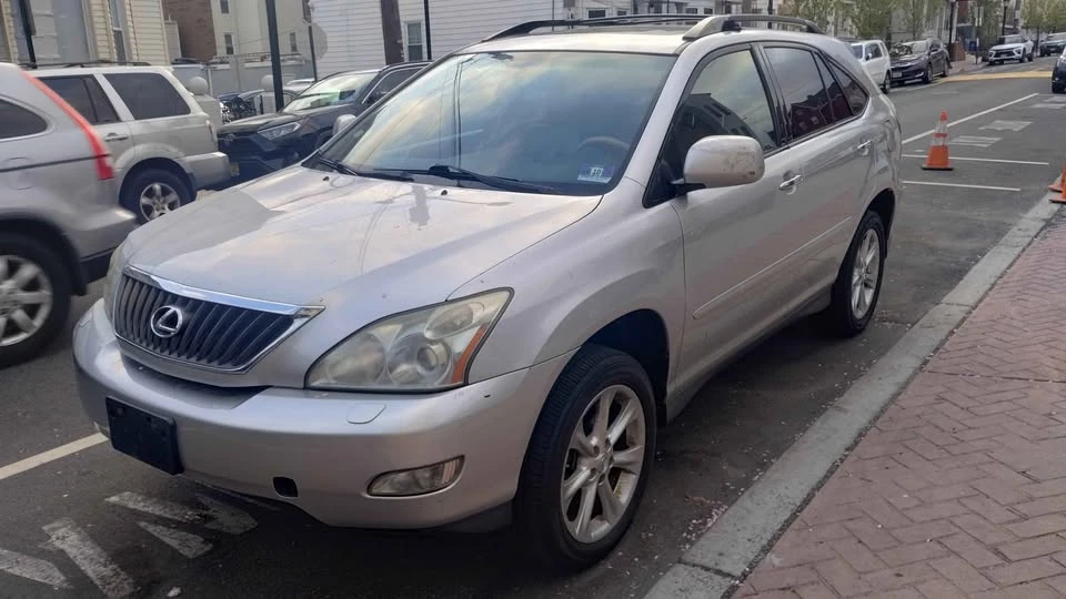 2009 Lexus RX 2nd Gen - Image 4 of 6