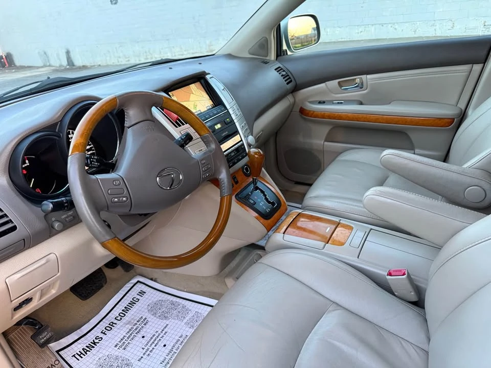 2009 Lexus RX 2nd Gen - Image 10 of 16