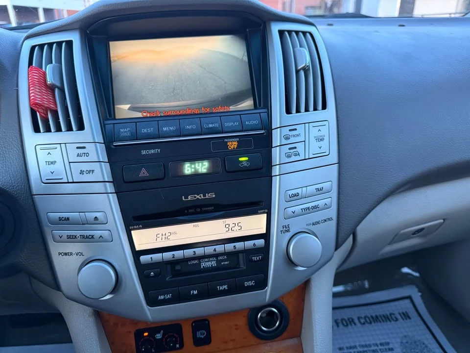 2009 Lexus RX 2nd Gen - Image 13 of 16