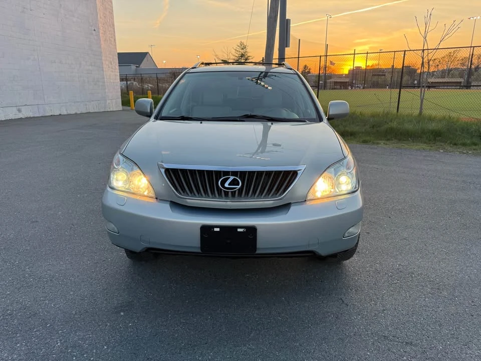 2009 Lexus RX 2nd Gen - Image 5 of 16