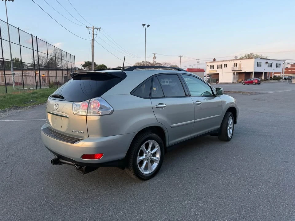 2009 Lexus RX 2nd Gen - Image 2 of 15