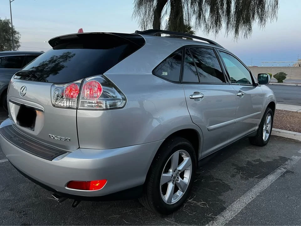2009 Lexus RX 2nd Gen - Image 4 of 16