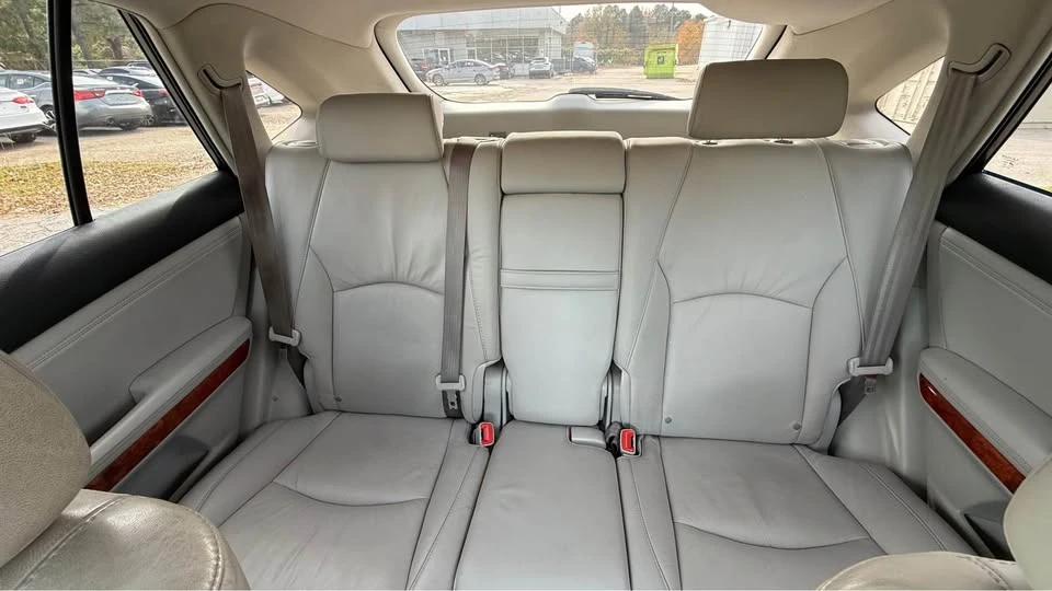 2009 Lexus RX 2nd Gen - Image 12 of 15