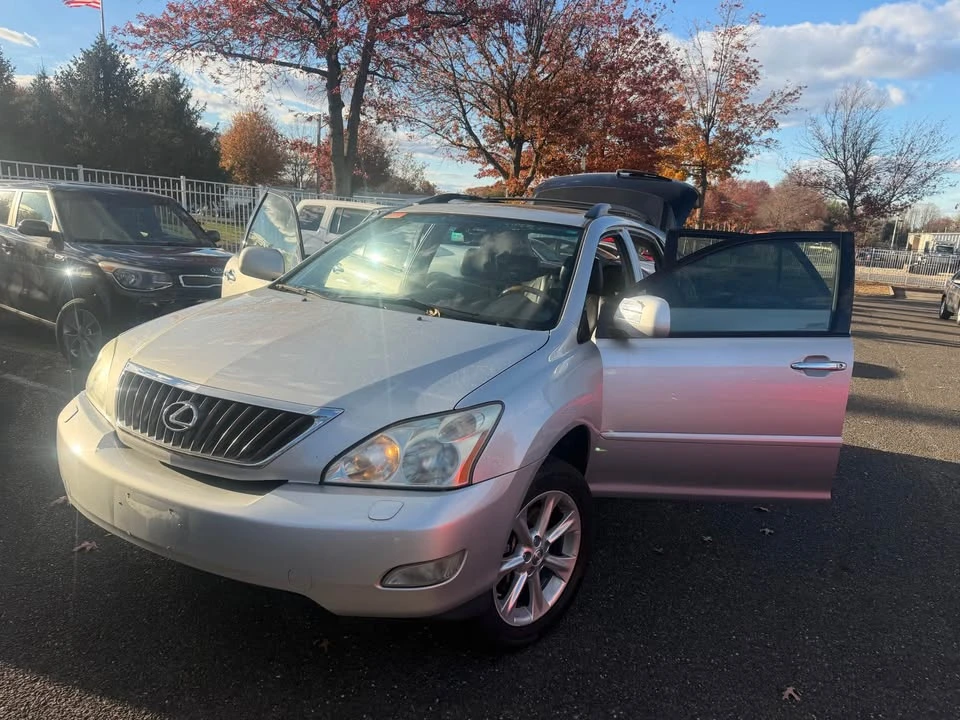 2009 Lexus RX 3rd Gen - Image 18 of 19