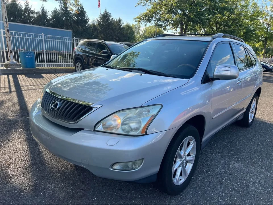 2009 Lexus RX 3rd Gen - Image 16 of 19