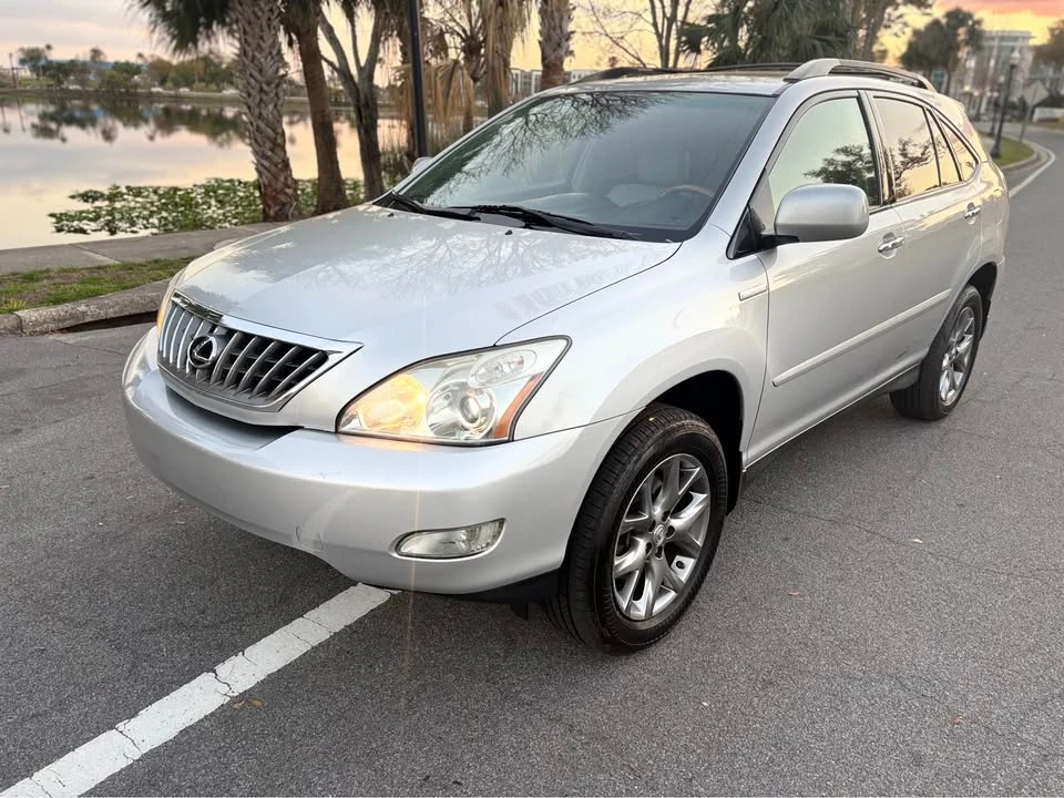 2009 Lexus RX 2nd Gen - Image 15 of 18