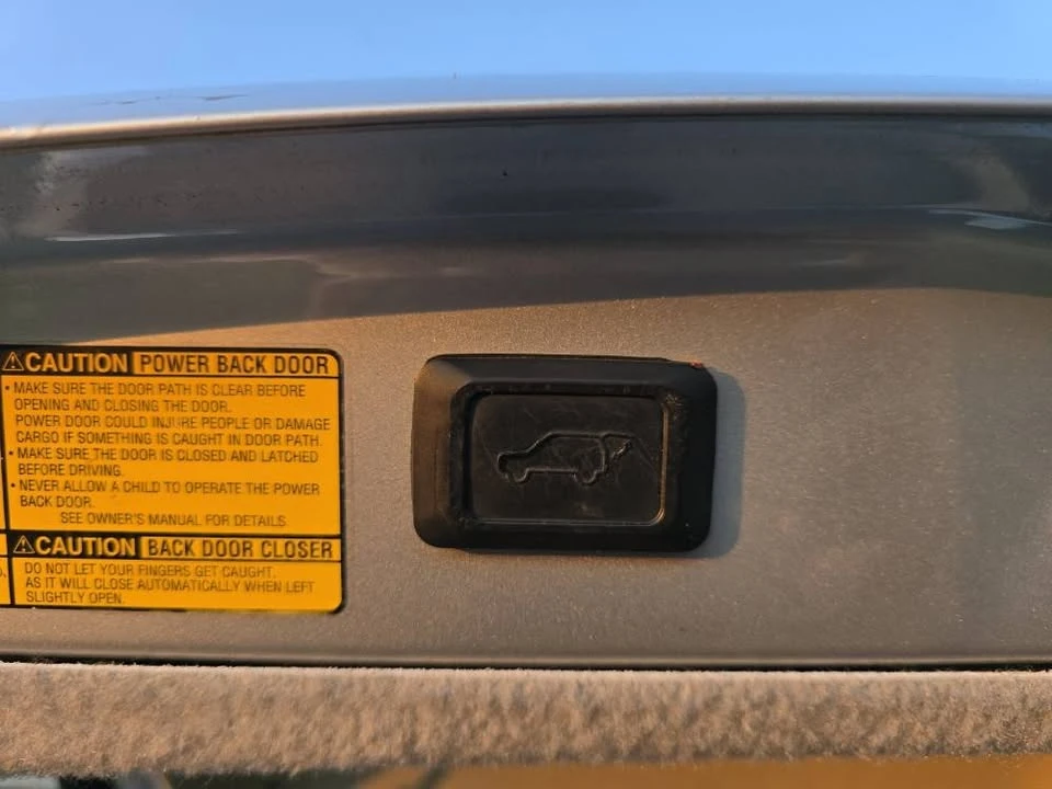 2009 Lexus RX 2nd Gen - Image 14 of 19