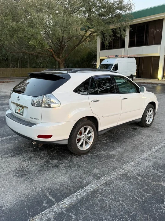 2009 Lexus RX 2nd Gen - Image 4 of 15